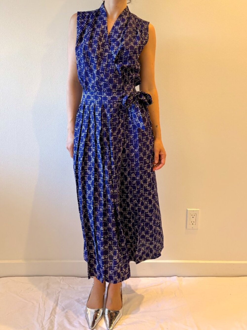 vintage 80s midi wrap purple patterned dress